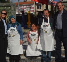 Ayvalık Uluslararası Zeytin Hasat Festivali'nde yemek yarışması yapıldı