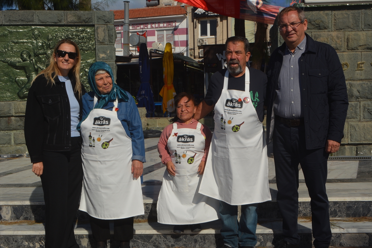 Ayvalık Uluslararası Zeytin Hasat Festivali'nde yemek yarışması yapıldı