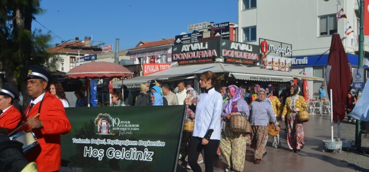 Balıkesir'de “19. Ayvalık Uluslararası Zeytin Hasat Festivali” başladı