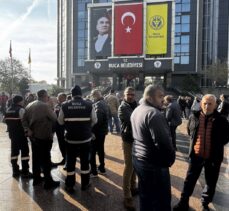 Buca Belediyesi'nde işçiler greve başladı