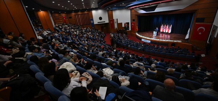 Cumhurbaşkanı Yardımcısı Yılmaz, AK Parti Denizli İl Başkanlığında konuştu: