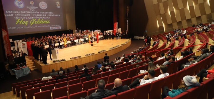 Denizli'de Halk Oyunları Kulüpler Türkiye Şampiyonası sona erdi