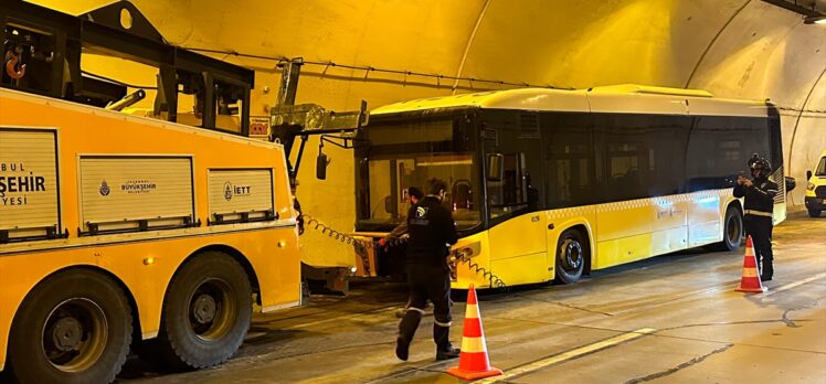 Dolmabahçe Tüneli'nde İETT otobüsünde çıkan yangın söndürüldü