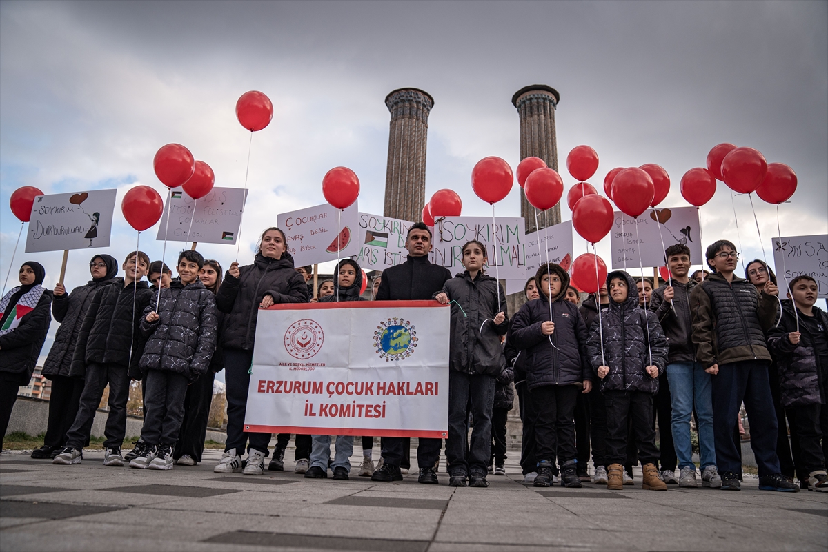 Erzurum'da “Dünya Çocuk Hakları Gününde” Gazzeli çocuklar unutulmadı