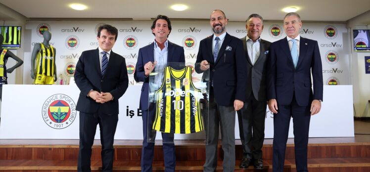 Fenerbahçe, ArsaVev ile sponsorluk anlaşması imzaladı