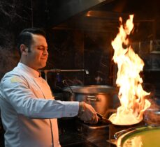 Gaziantep'in kış lezzetlerinden beyran ve soğan kebabı damakları tatlandırıyor