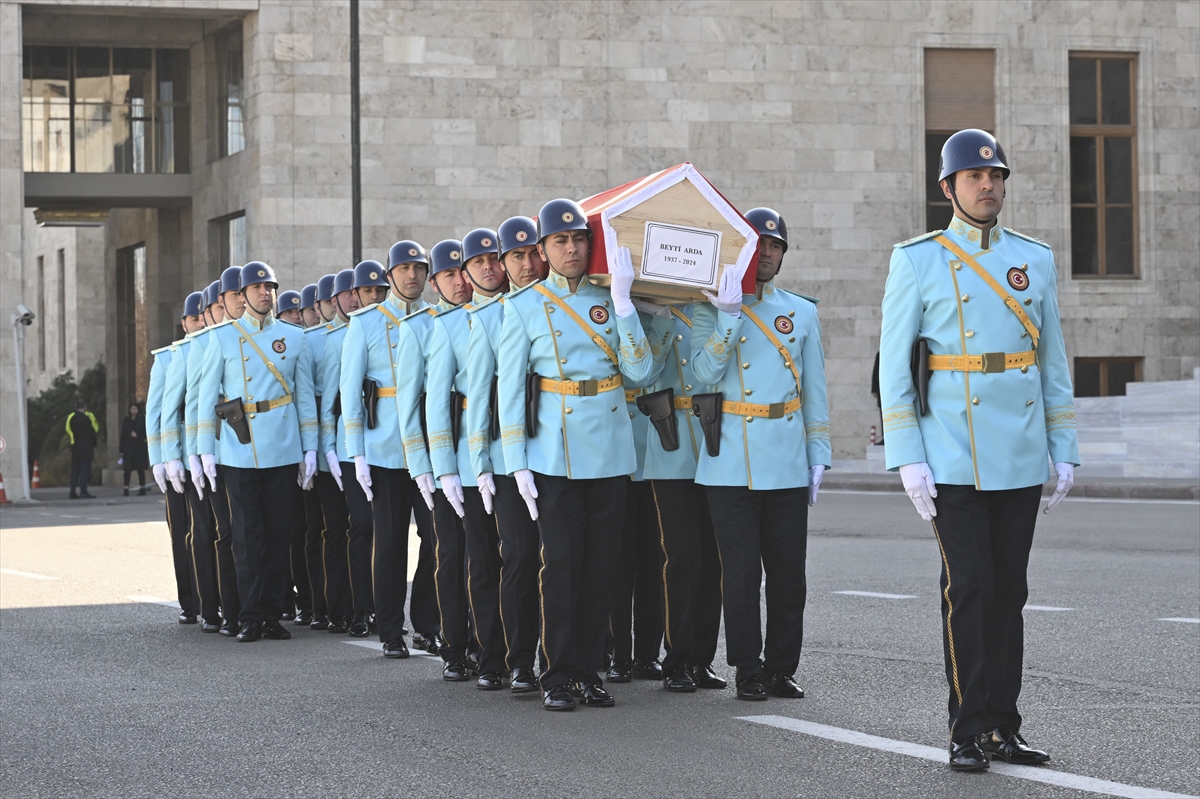 Hayatını kaybeden eski milletvekili Beyti Arda için TBMM'de tören düzenlendi