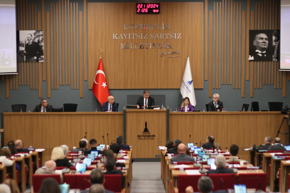 İzmir'de yeni yılda su ve atık su tarifesine yüzde 26 zam yapılacak