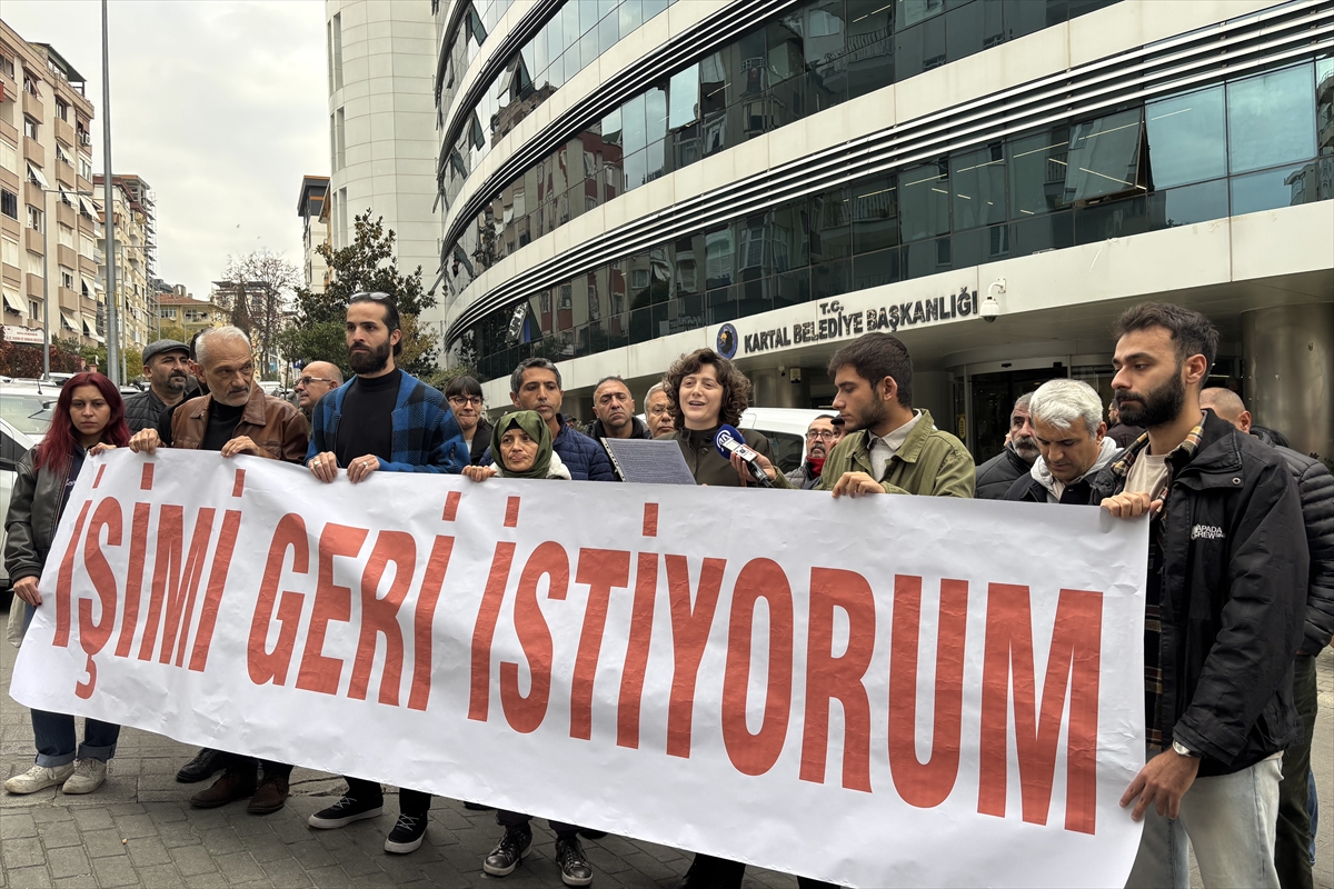 Kartal Belediyesinin işten çıkardığı kadın işçiden belediye önünde protesto