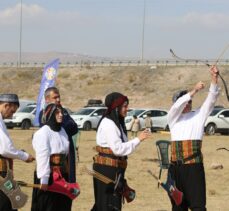 Kayseri'de Geleneksel Türk Okçuluğu Hava Koşusu Şampiyonası yapıldı