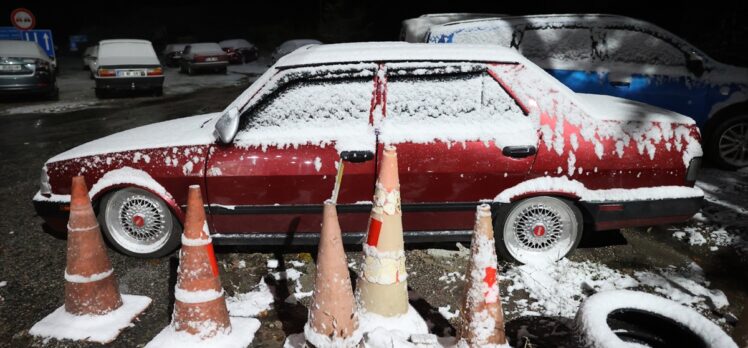 Kırklareli'nin yüksek kesimlerinde kar yağışı başladı