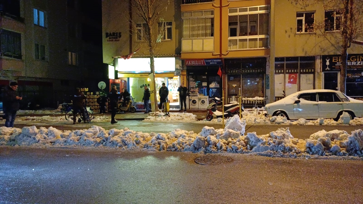 Konya'da silahlı saldırıya uğrayan kişi yaralandı