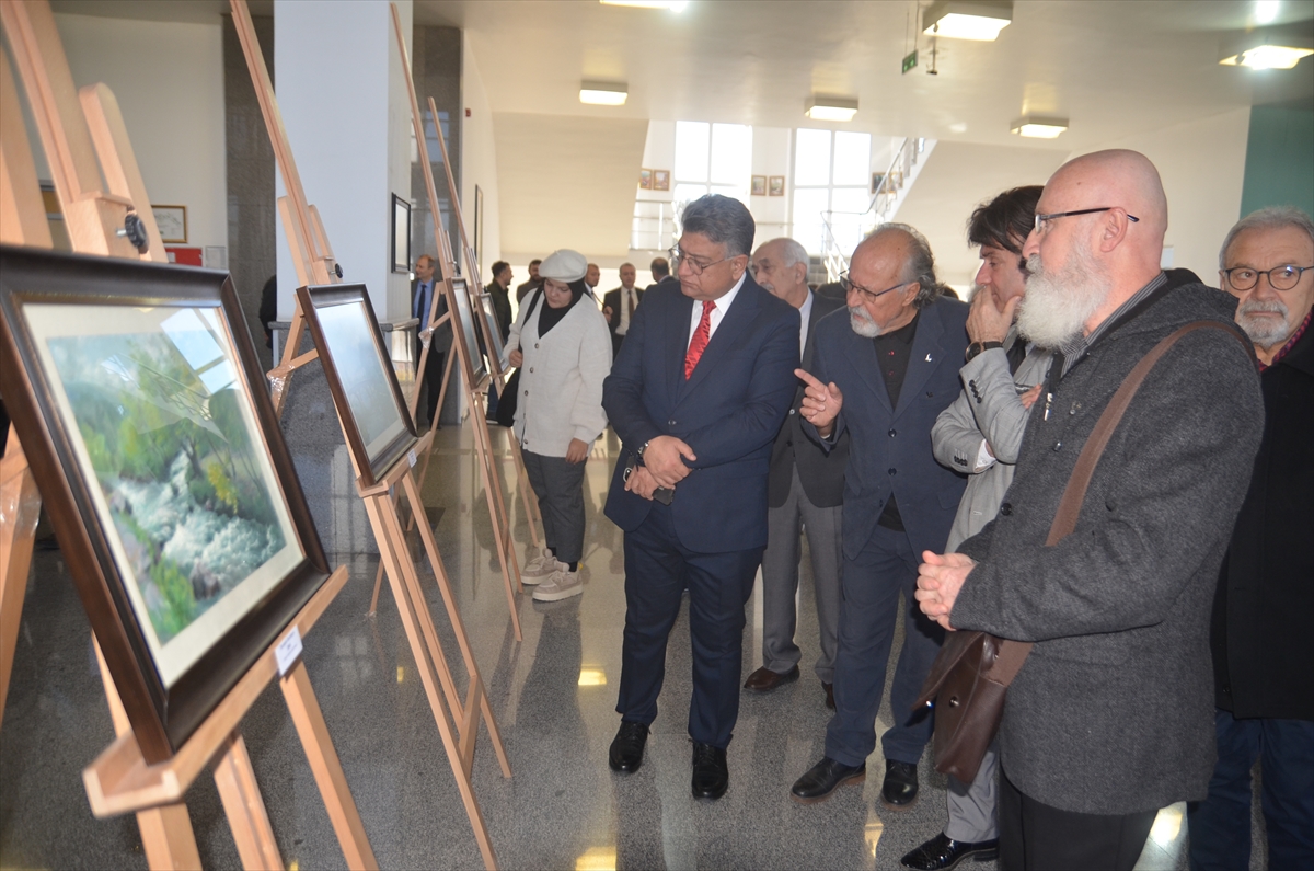 Kütahyalı ünlü ressam Ahmet Yakupoğlu’nun seçme eserleri sergilendi