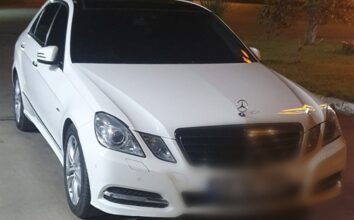 Manisa'da sattığı otomobili yedek anahtarla çaldırdığı öne sürülen şüpheli aranıyor