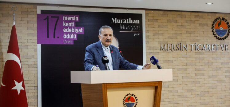 Mersin Kenti Edebiyat Ödülü Murathan Mungan'a verildi