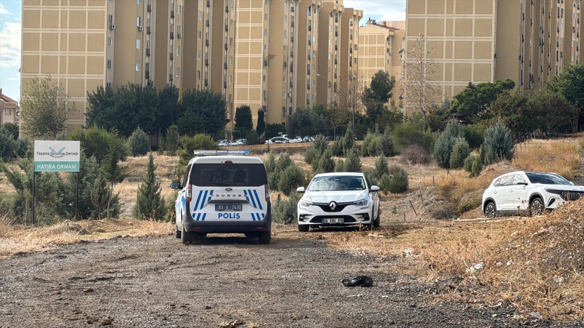 Mersin'de cam şişeye koydukları torpili patlatan 2 çocuk yaralandı