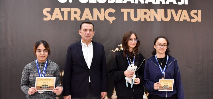 Mersin'de düzenlenen 8. Uluslararası Satranç Turnuvası sona erdi