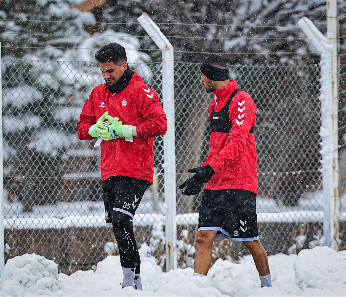 Sivasspor, Antalyaspor maçının hazırlıklarını sürdürdü