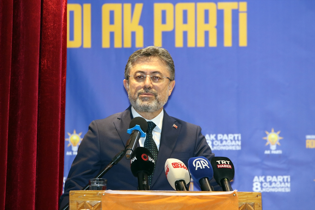 Tarım ve Orman Bakanı Yumaklı, AK Parti Azdavay İlçe Kongresi'nde konuştu: