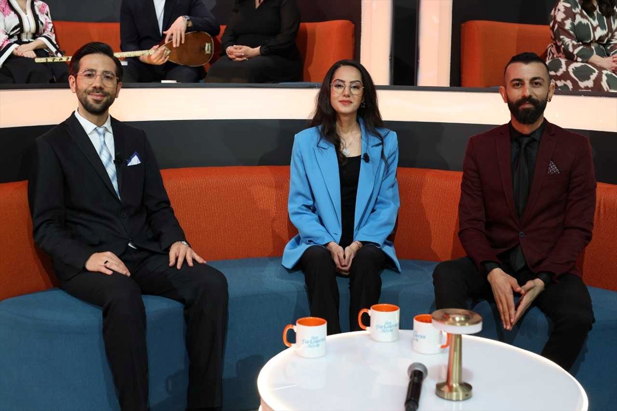 TRT'nin “Sen Türkülerini Söyle” yarışmasının yeni sezonu yarın başlayacak