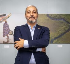 Türk foto muhabiri Cem Özdel, Senegal Kültür Bakanlığında sergi açtı