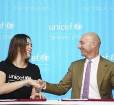 UNICEF, milli voleybolcu Zehra Güneş ile iş birliği anlaşması yaptı