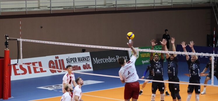 Voleybol: SMS Grup Efeler Ligi