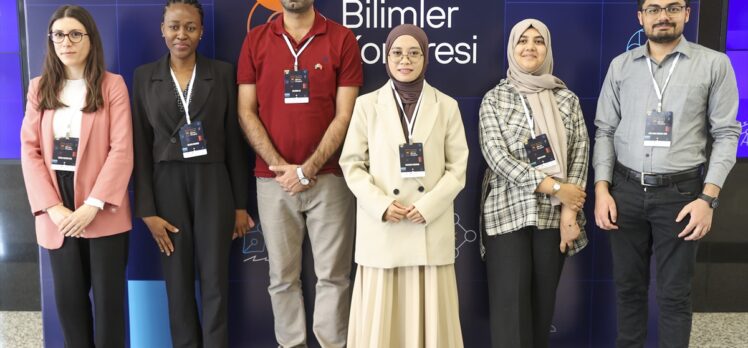 Yabancı öğrenciler “8. Uluslararası Öğrenci Bilimler Kongresi”ni fırsat olarak görüyor