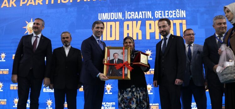 AK Parti Isparta 8. Olağan İl Kongresi yapıldı