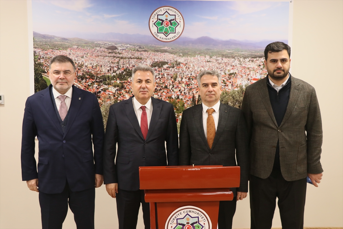 AK Parti'li İnan, İzmir'de konuştu: