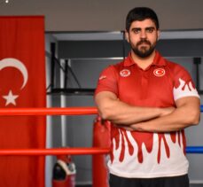 Antrenörünün ısrarıyla kick boksa dönen Ersayar, Avrupa şampiyonu oldu