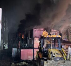 Bağcılar'da işçilerin kaldığı konteynerde yangın çıktı