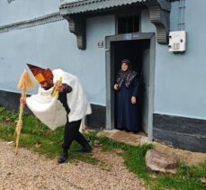 Bursa'da lise öğrencileri “kışı karşılama” ritüelini canlandırdı