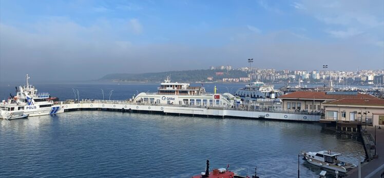 GÜNCELLEME – Çanakkale Boğazı sis nedeniyle transit gemi geçişlerine kapatıldı