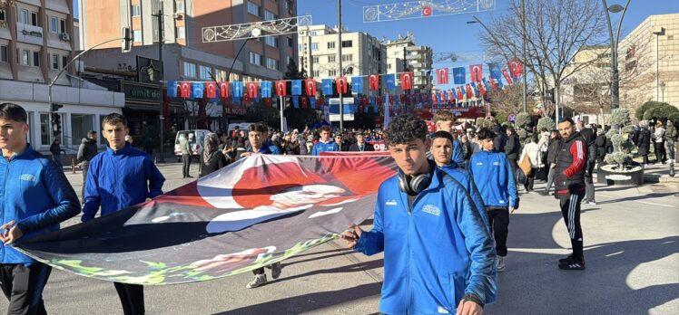 Gaziantep'te “6. Gazi Yarı Maratonu ve Halk Koşusu” başladı