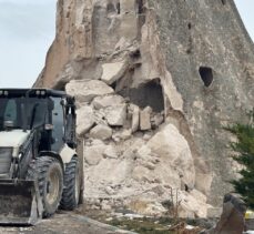 Kapadokya'da peribacasındaki çökme anı güvenlik kamerasında