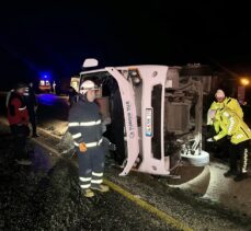 GÜNCELLEME – Kastamonu'da devrilen midibüsteki 1 kişi öldü, 23 kişi yaralandı