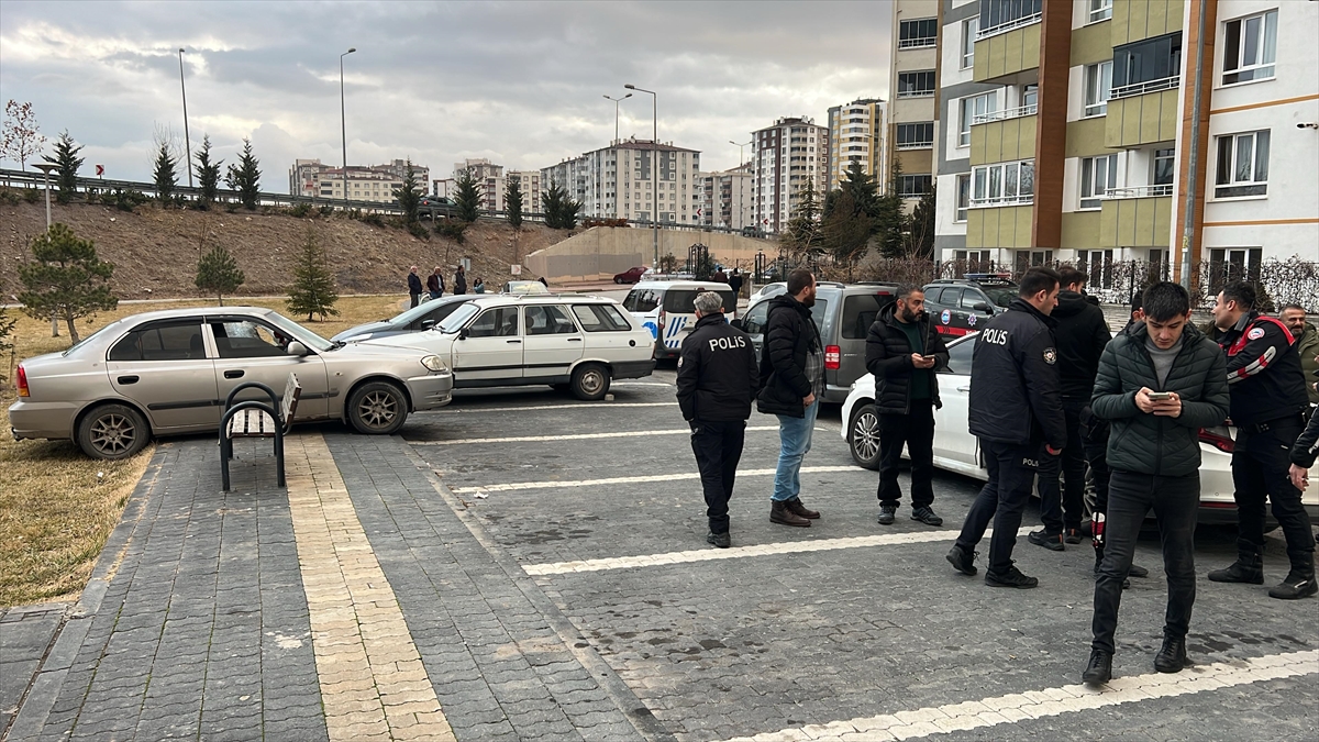 Kayseri'de “dur” ihtarına uymayan araçta uyuşturucu bulundu