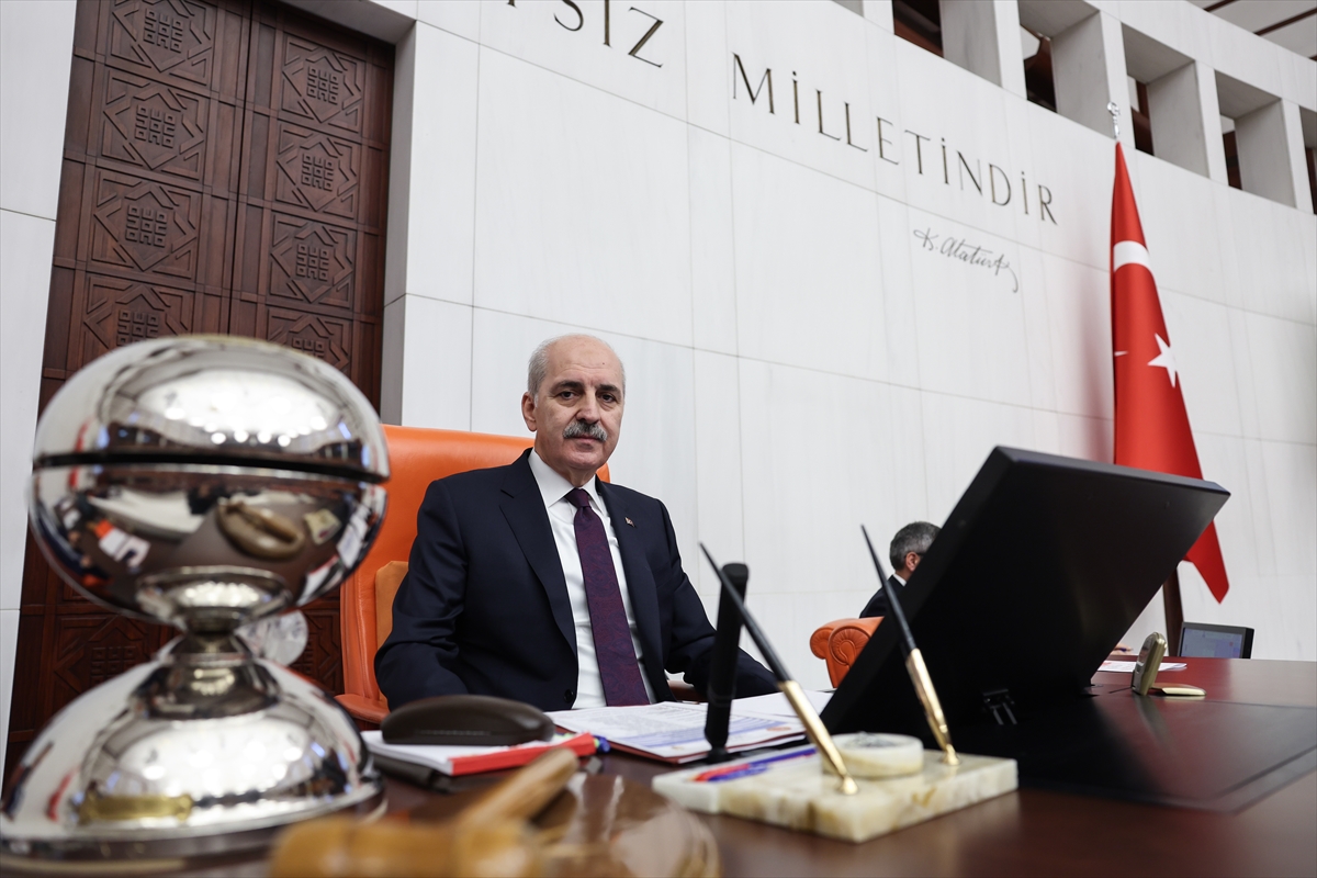 TBMM Başkanı Kurtulmuş, 2025 yılı bütçesinin hayırlı olmasını diledi