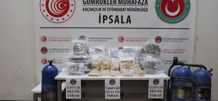 Ticaret Bakanlığı Gümrük Muhafaza ekipleri kaçakçılık operasyonlarını sürdürüyor