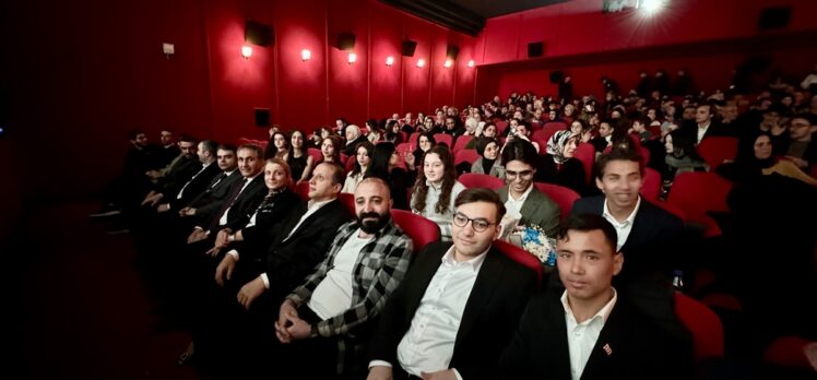 Trabzonlu gençlerin dezenformasyon temalı kısa filminin galası yapıldı