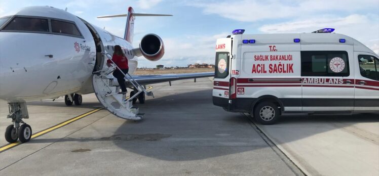 Van'da 3 hasta bebek, ambulans uçakla İstanbul ve Ankara'ya sevk edildi